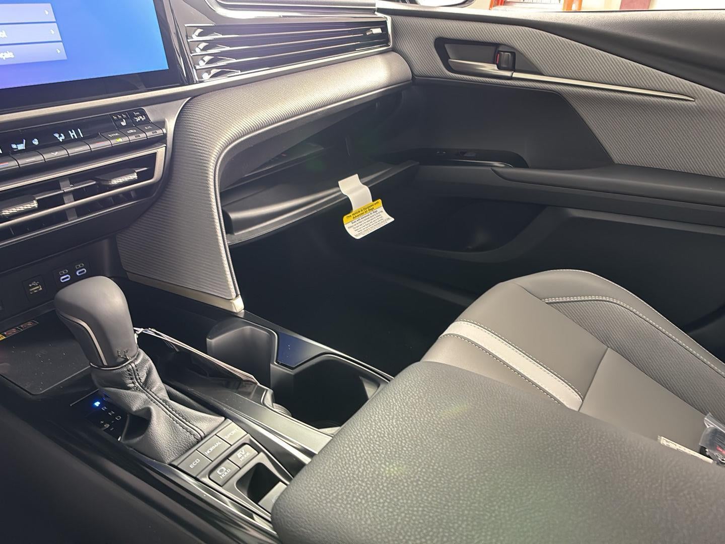 2026 Toyota Camry SE AWD