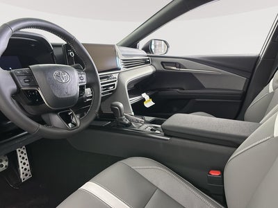 2026 Toyota Camry SE AWD