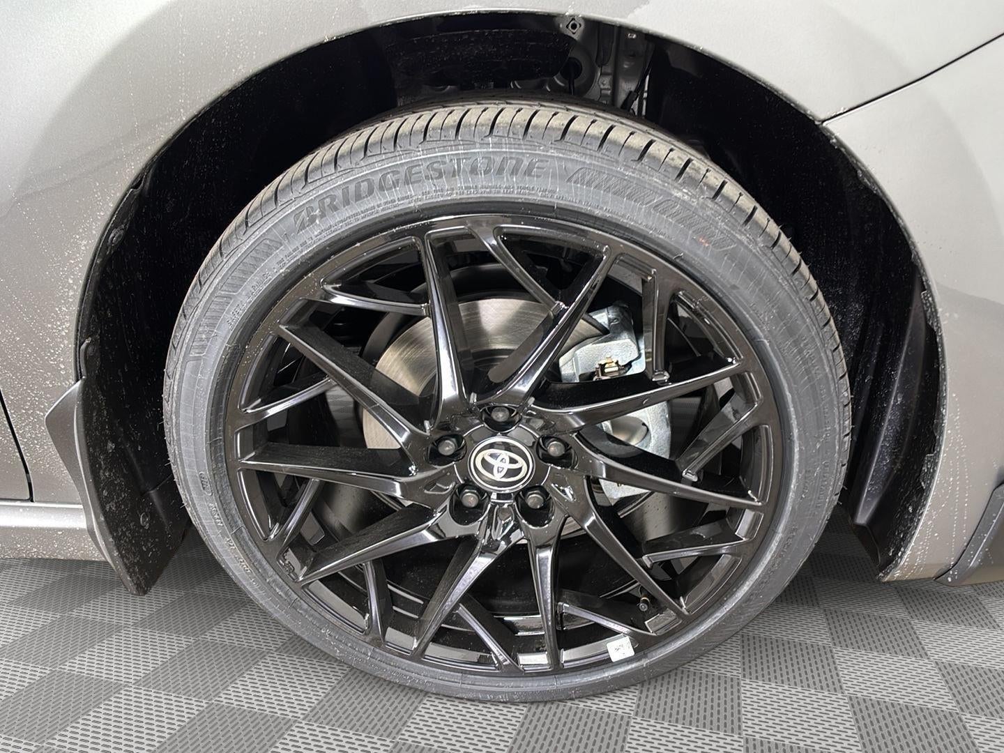 2026 Toyota Camry SE AWD