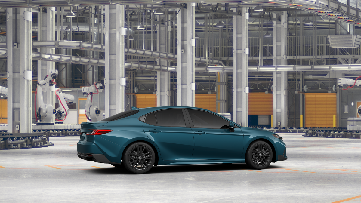 2027 Toyota Camry SE AWD