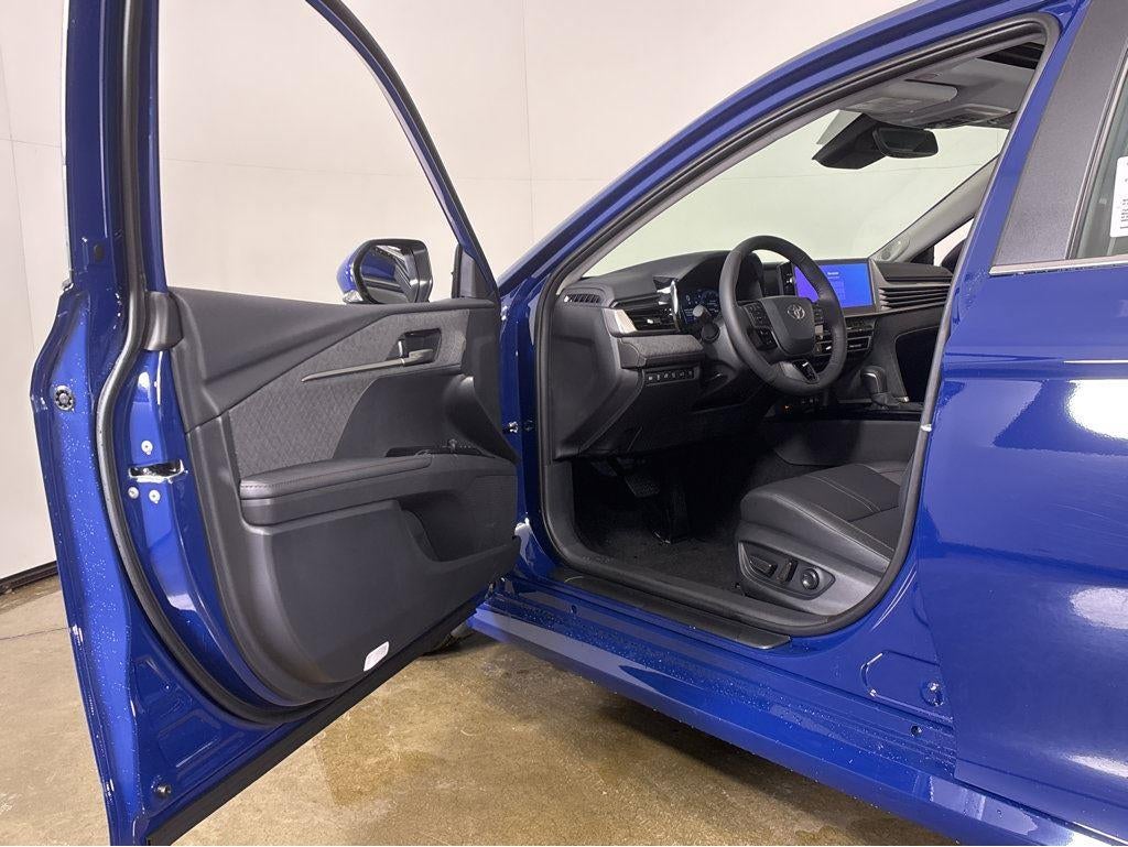 2026 Toyota Camry XLE AWD