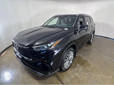 2026 Toyota Highlander Hybrid Platinum