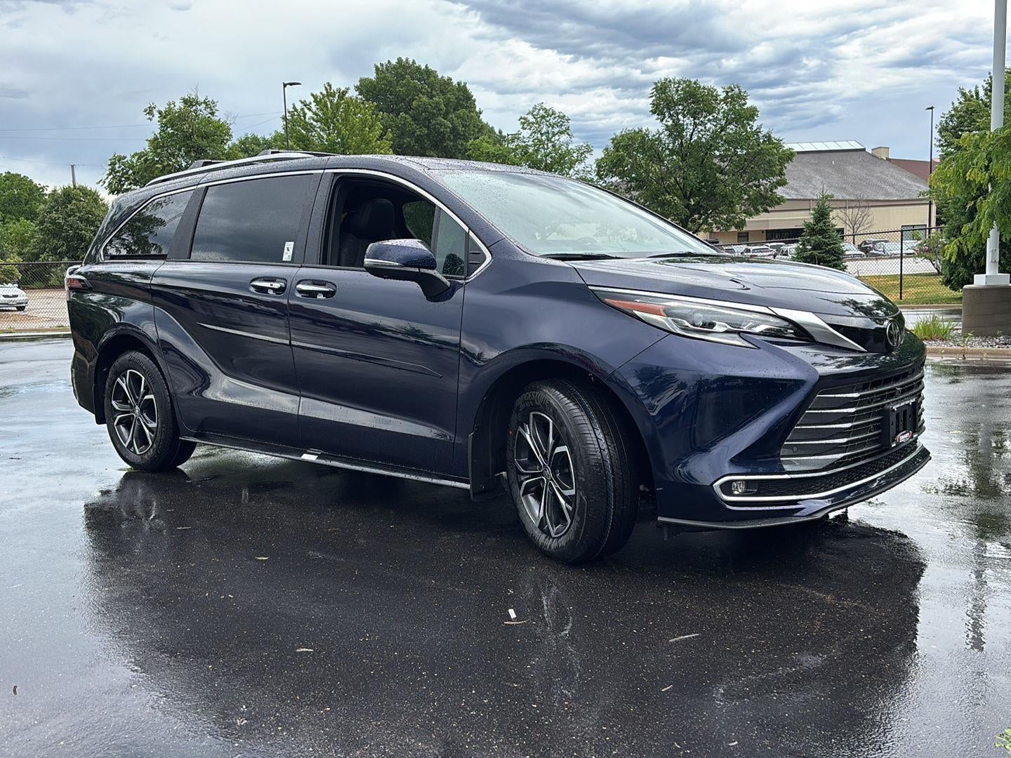 2026 Toyota Sienna Platinum
