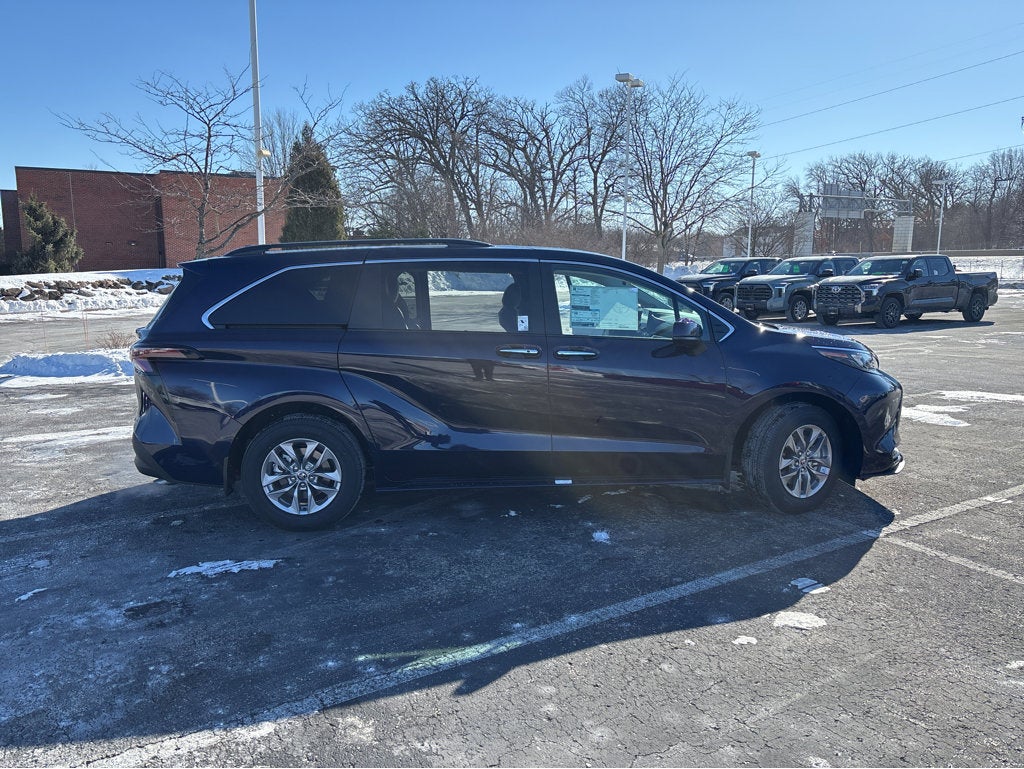 2026 Toyota Sienna XLE