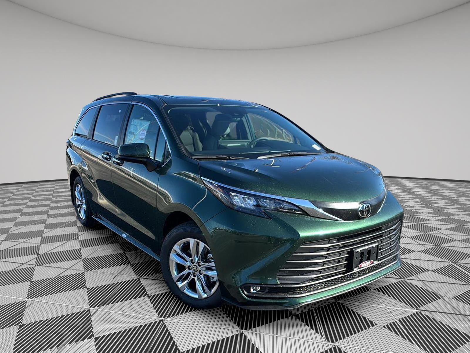 2026 Toyota Sienna XLE