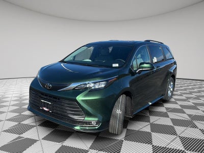2026 Toyota Sienna XLE