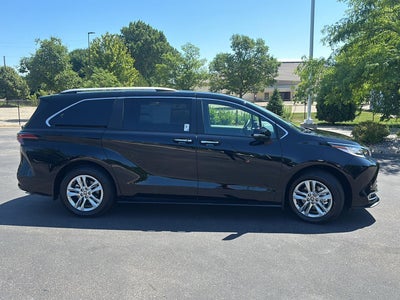 2026 Toyota Sienna Limited