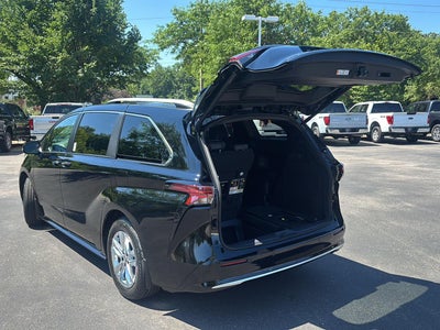 2026 Toyota Sienna Limited