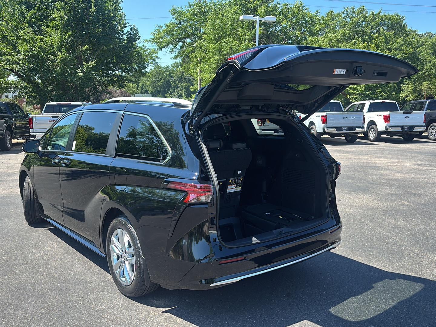 2026 Toyota Sienna Limited