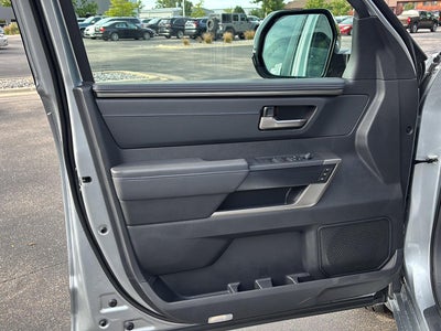 2026 Toyota Tundra i-FORCE MAX Tundra Platinum