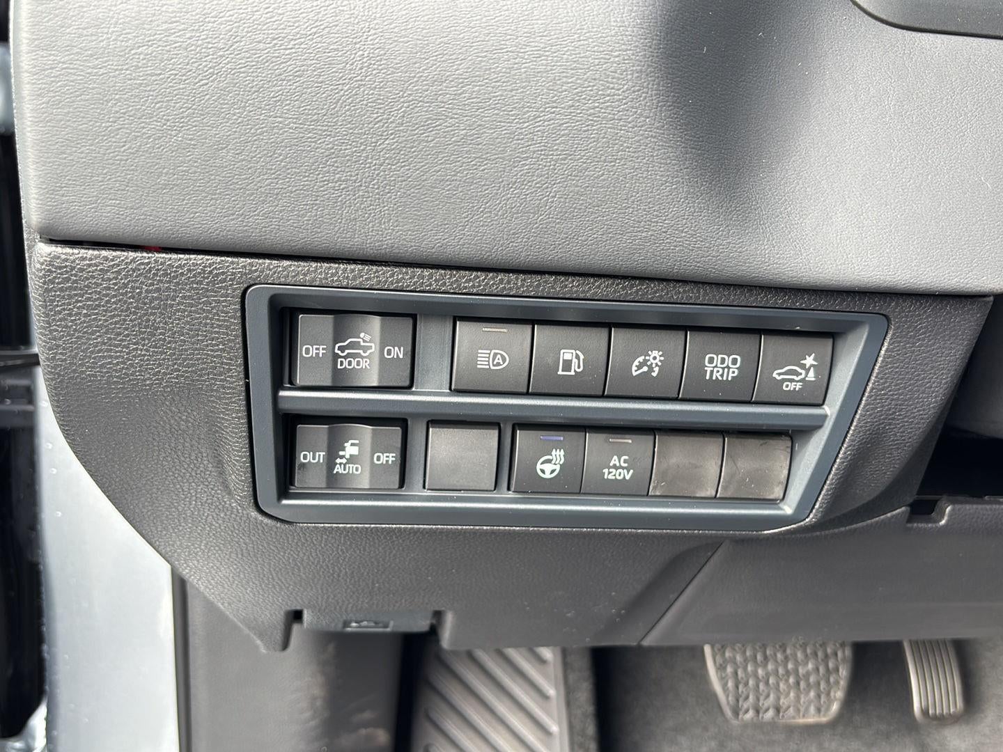 2026 Toyota Tundra i-FORCE MAX Tundra Platinum
