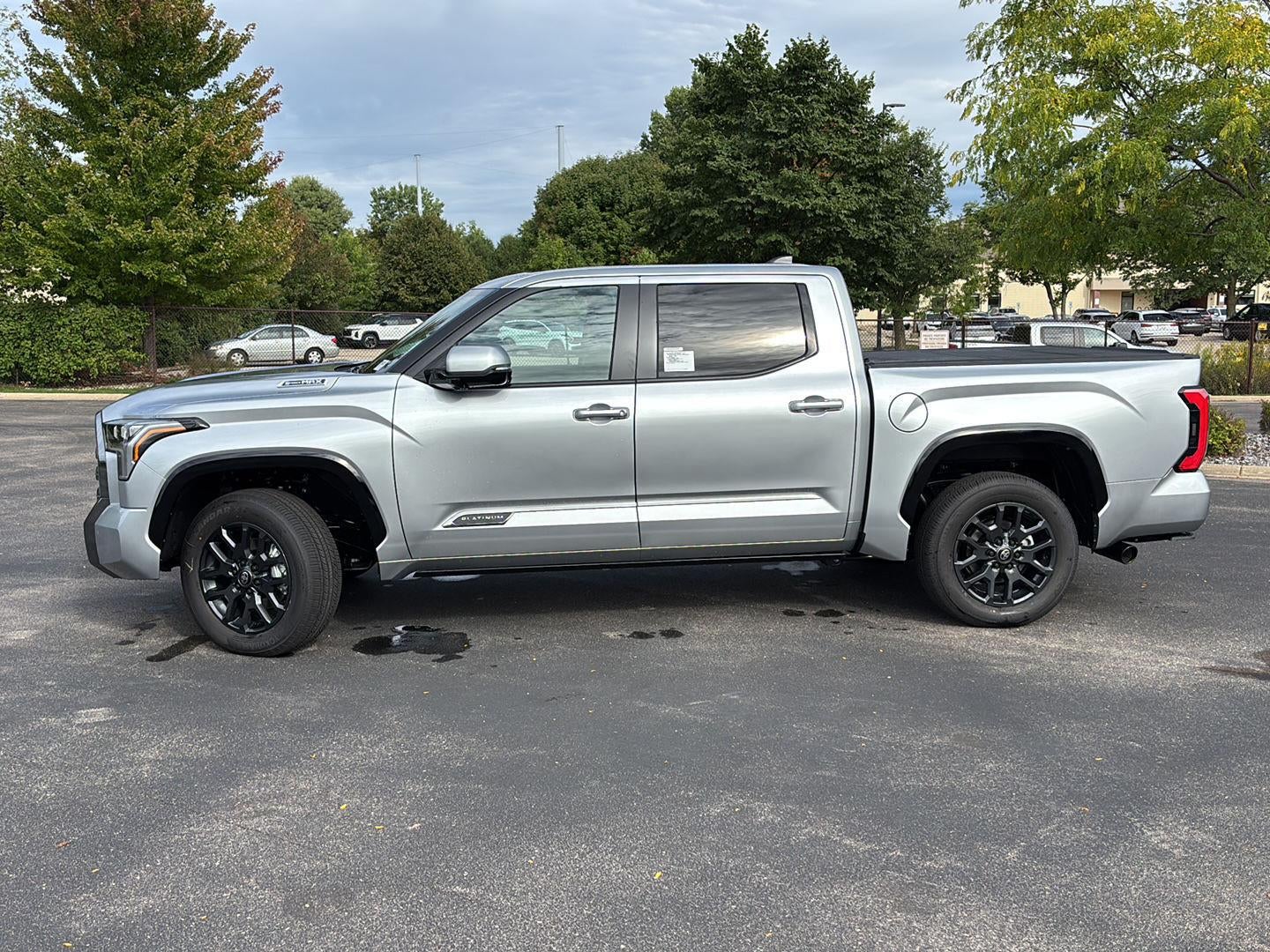 2026 Toyota Tundra i-FORCE MAX Tundra Platinum