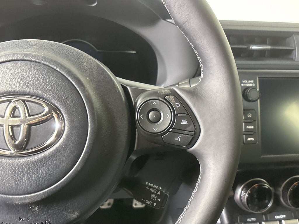 2026 Toyota GR86 Premium MT