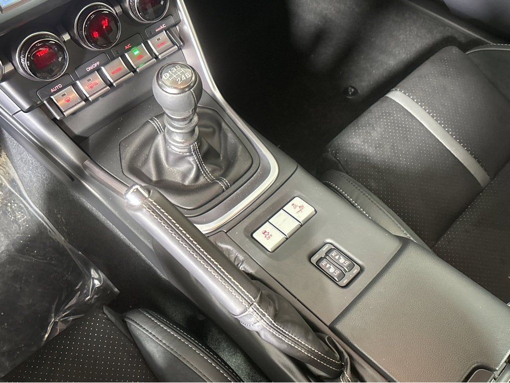 2026 Toyota GR86 Premium MT