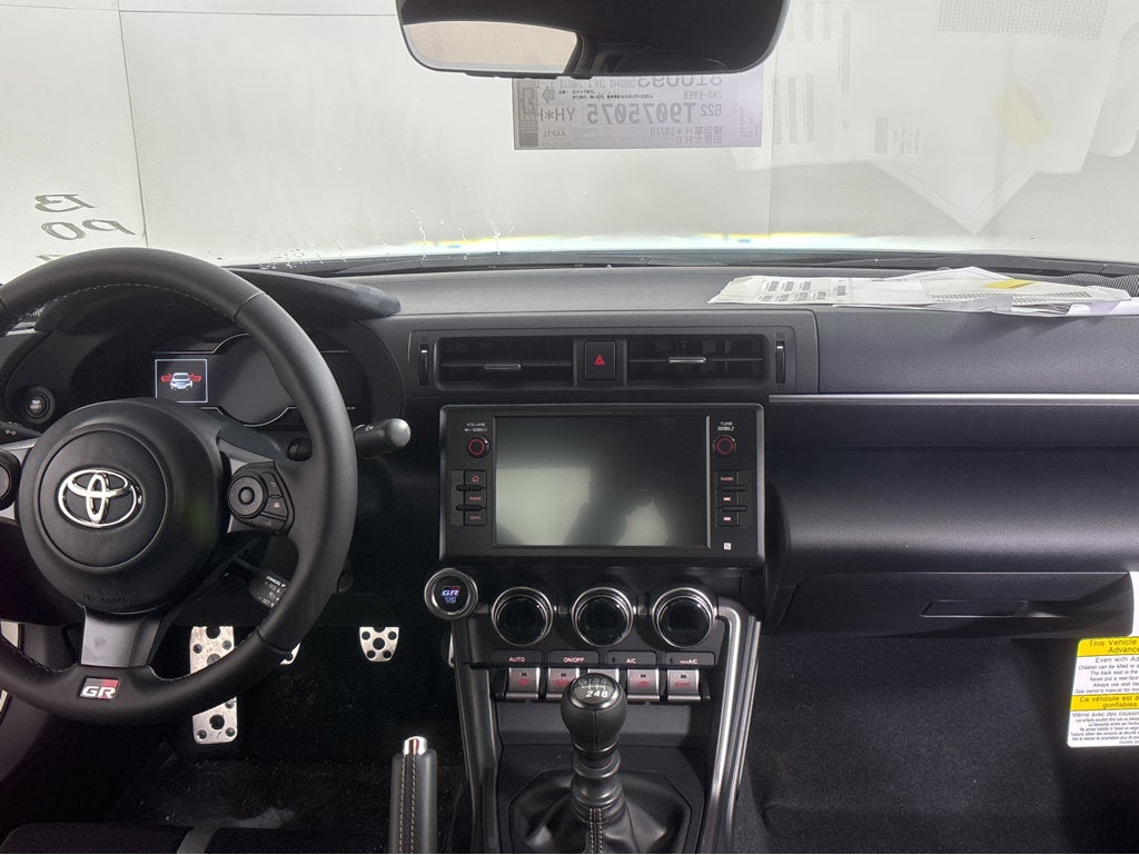 2026 Toyota GR86 Premium MT