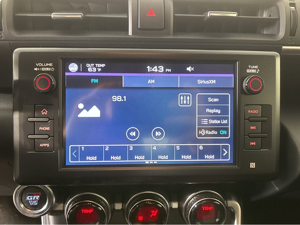 2026 Toyota GR86 Premium MT