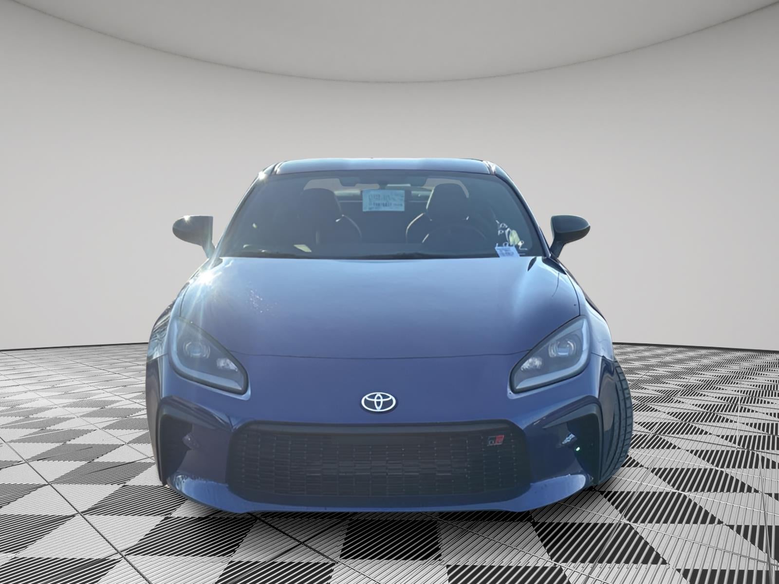 2026 Toyota GR86 Premium MT