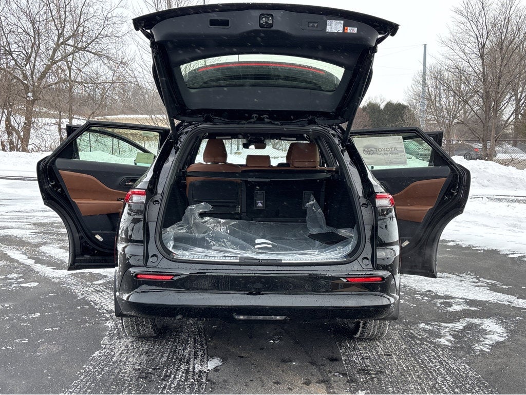 2026 Toyota Toyota Crown Signia XLE