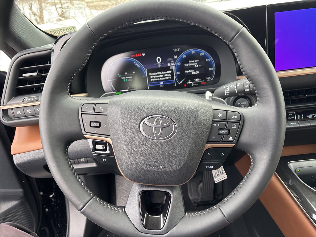 2026 Toyota Toyota Crown Signia XLE