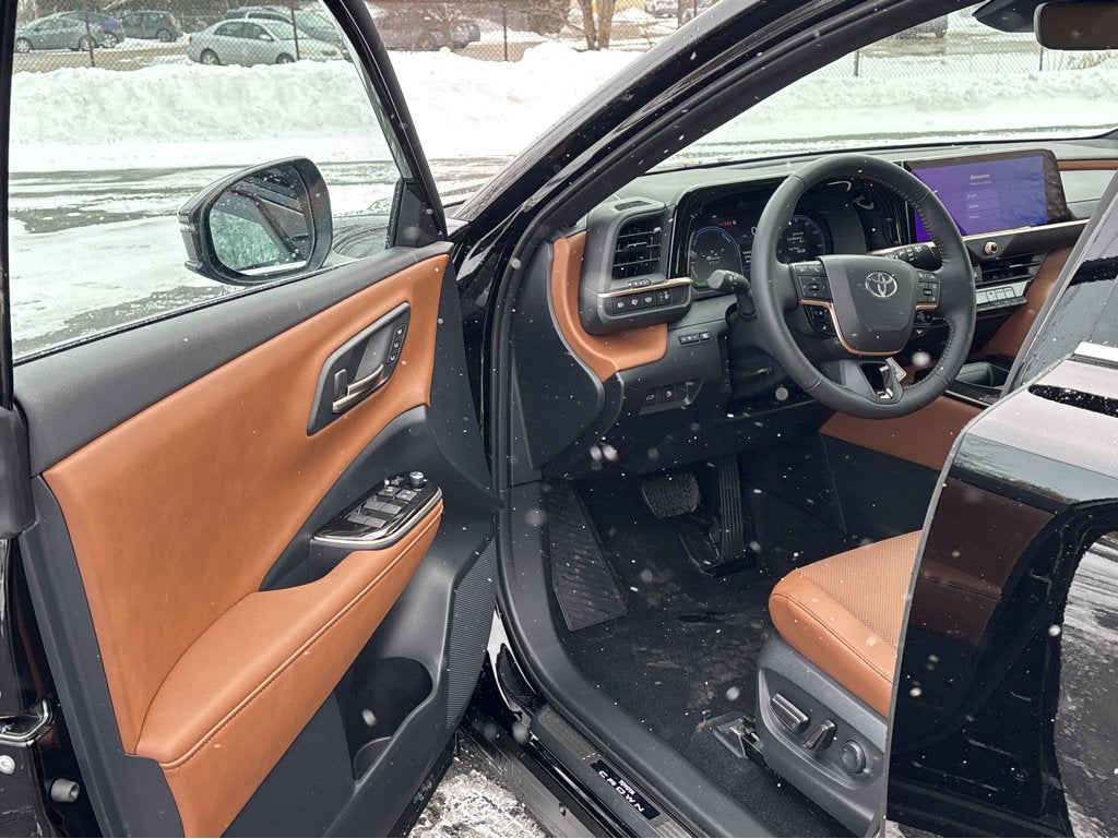 2026 Toyota Toyota Crown Signia XLE