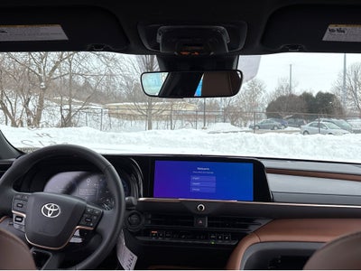 2026 Toyota Toyota Crown Signia XLE