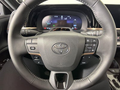 2026 Toyota Toyota Crown Signia Limited