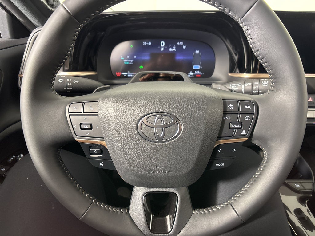 2026 Toyota Toyota Crown Signia Limited