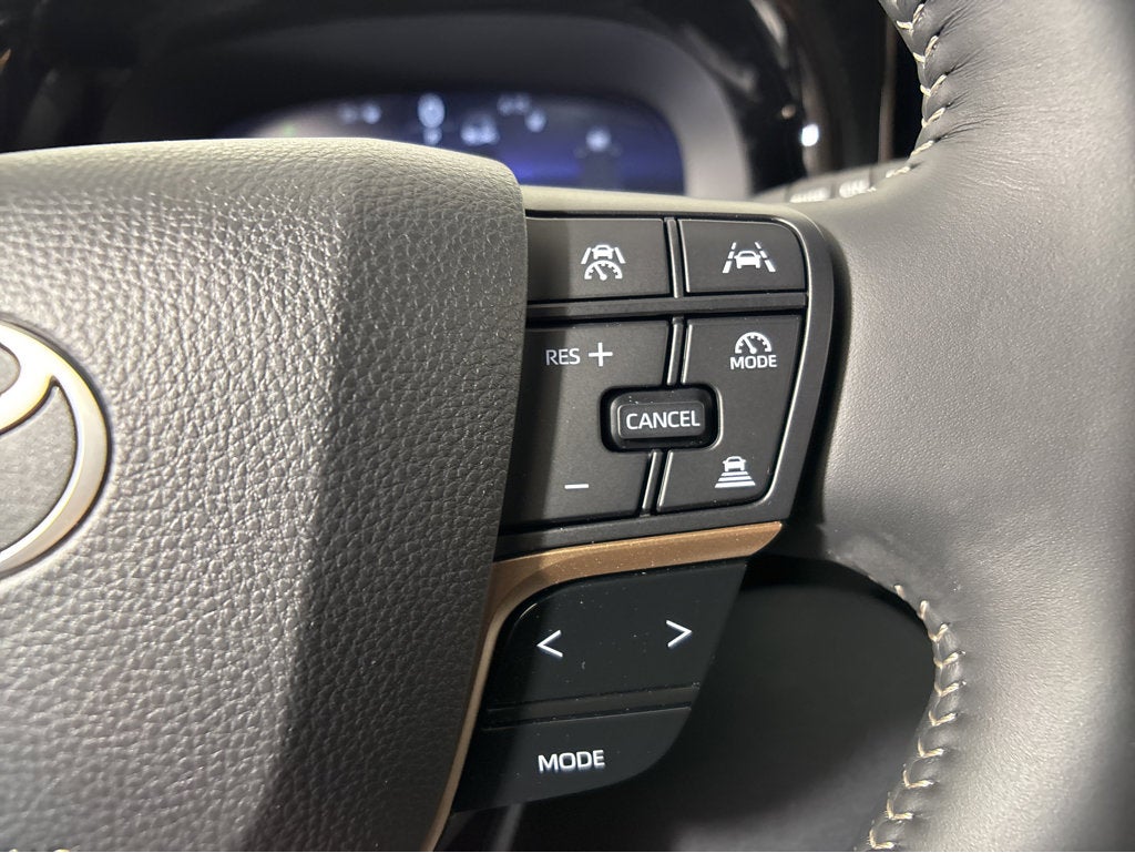 2026 Toyota Toyota Crown Signia Limited