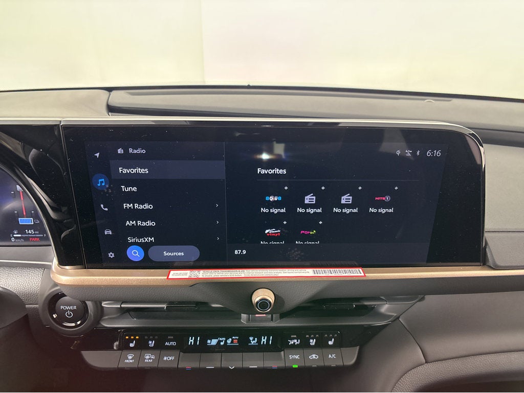 2026 Toyota Toyota Crown Signia Limited