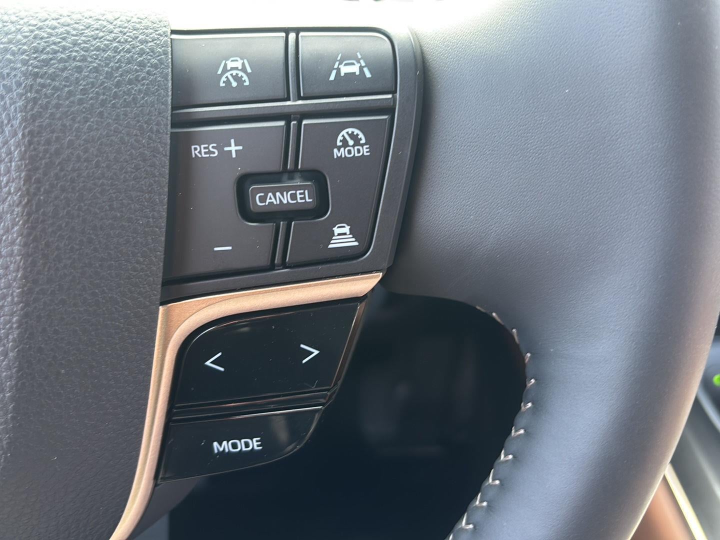 2026 Toyota Toyota Crown Signia XLE