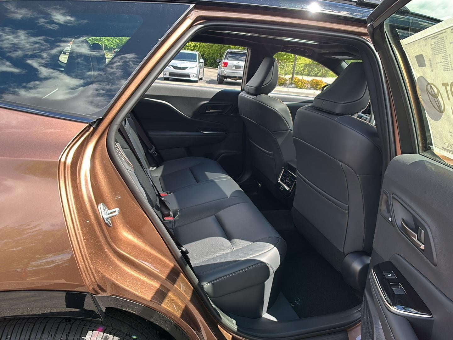 2026 Toyota Crown Signia Limited - Photo 19