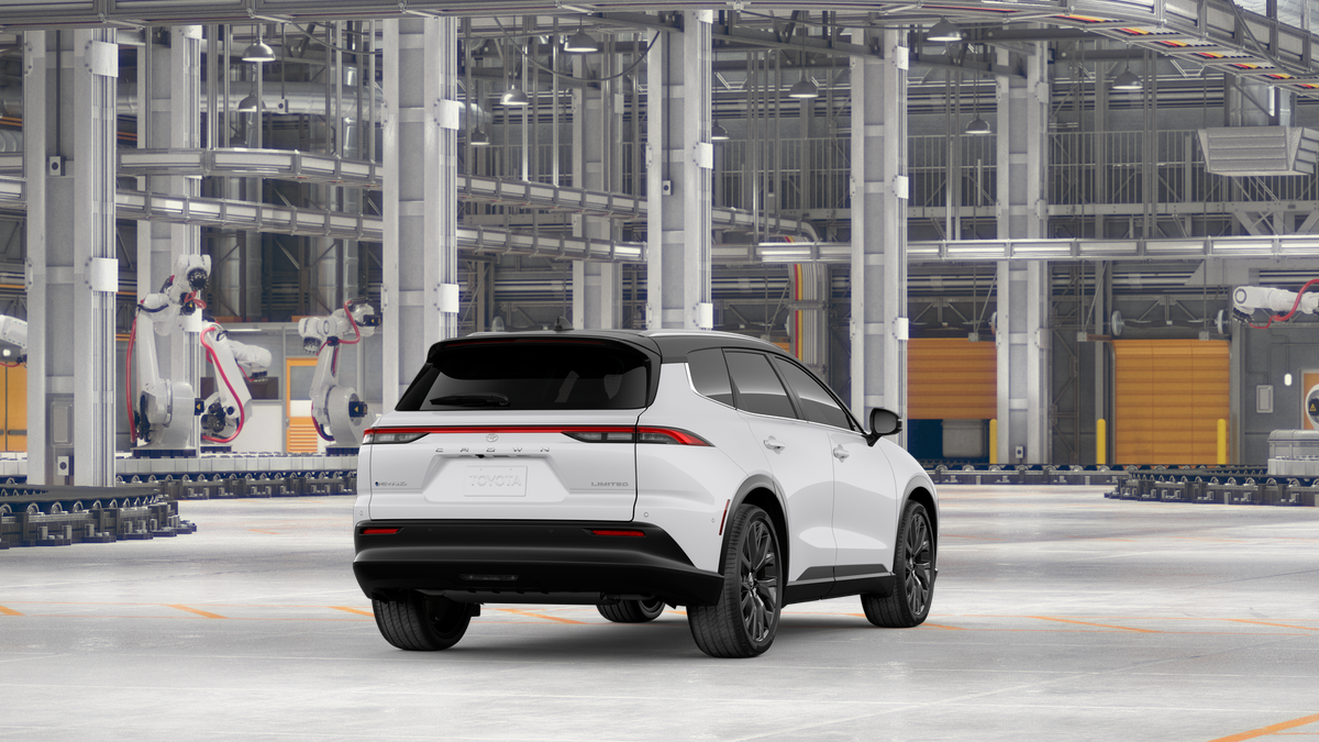 2026 Toyota Toyota Crown Signia Limited