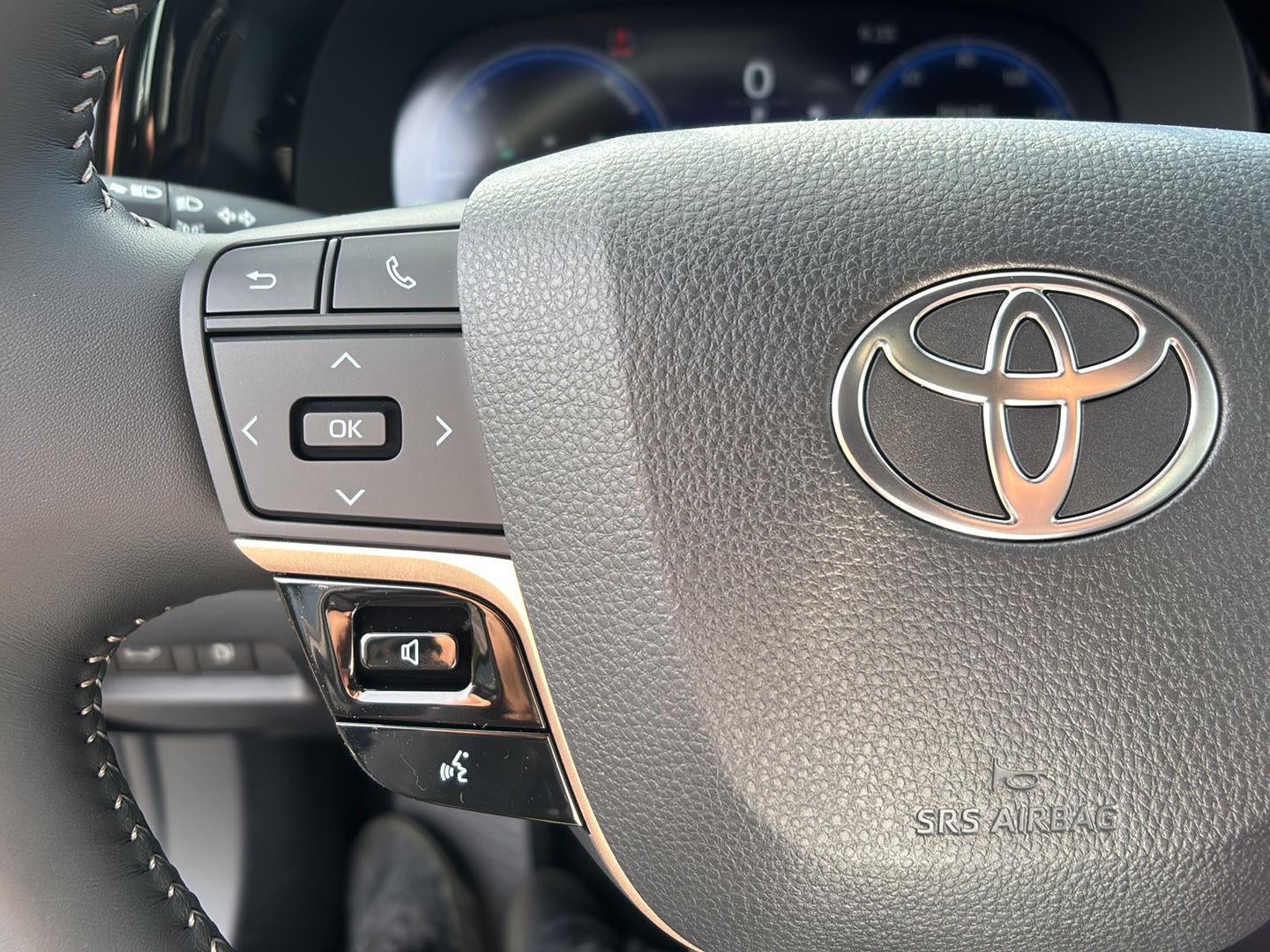 2026 Toyota Toyota Crown Signia Limited