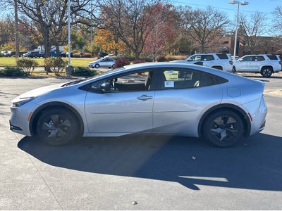 2026 Toyota Prius Plug-in Hybrid SE