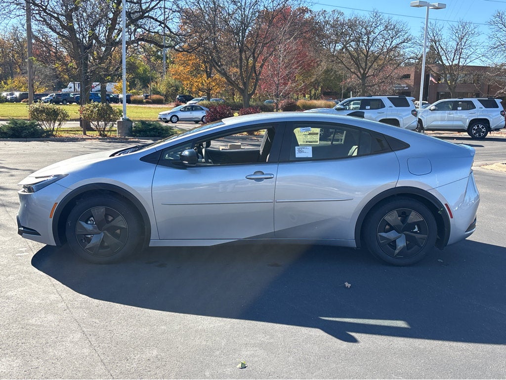 2026 Toyota Prius Plug-in Hybrid SE