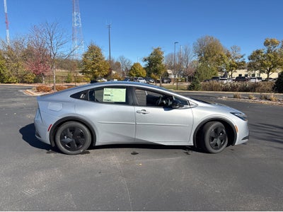 2026 Toyota Prius Plug-in Hybrid SE