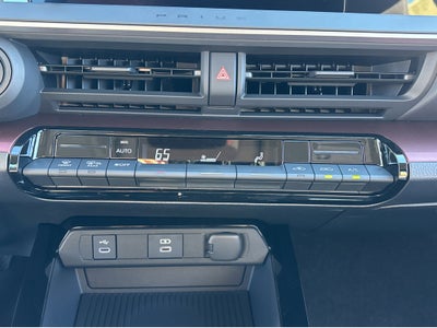 2026 Toyota Prius Plug-in Hybrid SE