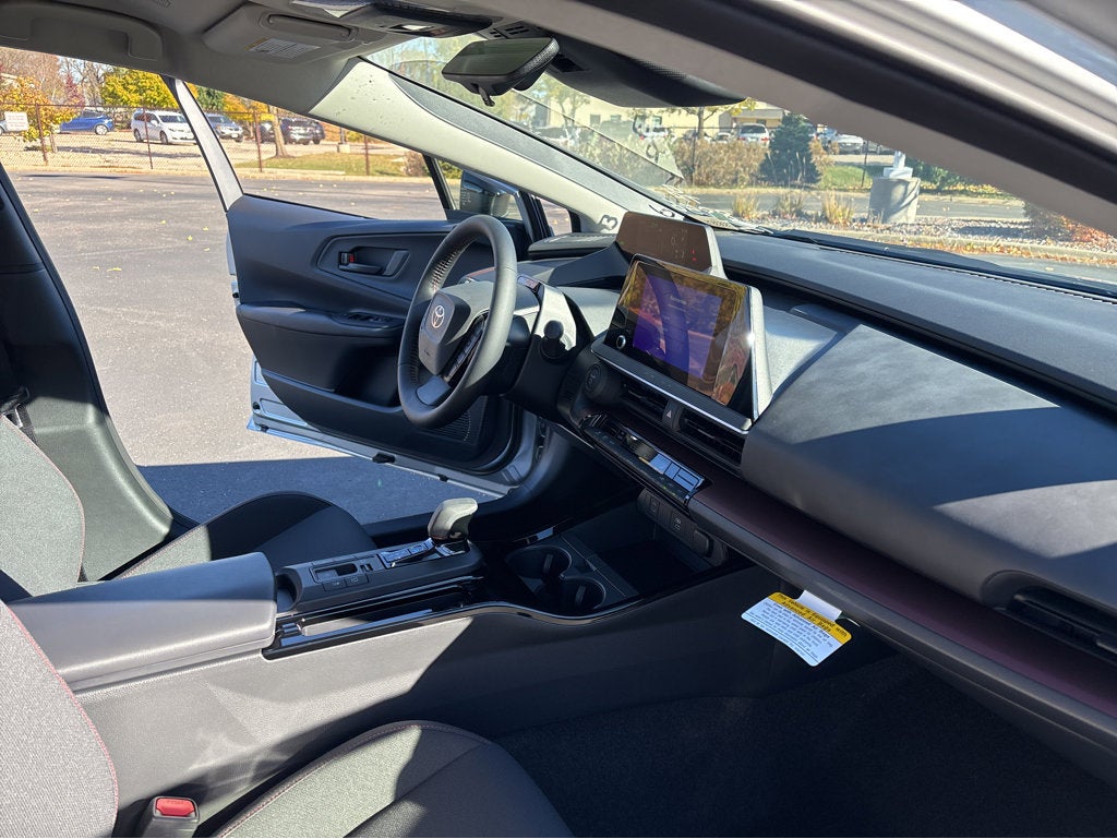 2026 Toyota Prius Plug-in Hybrid SE