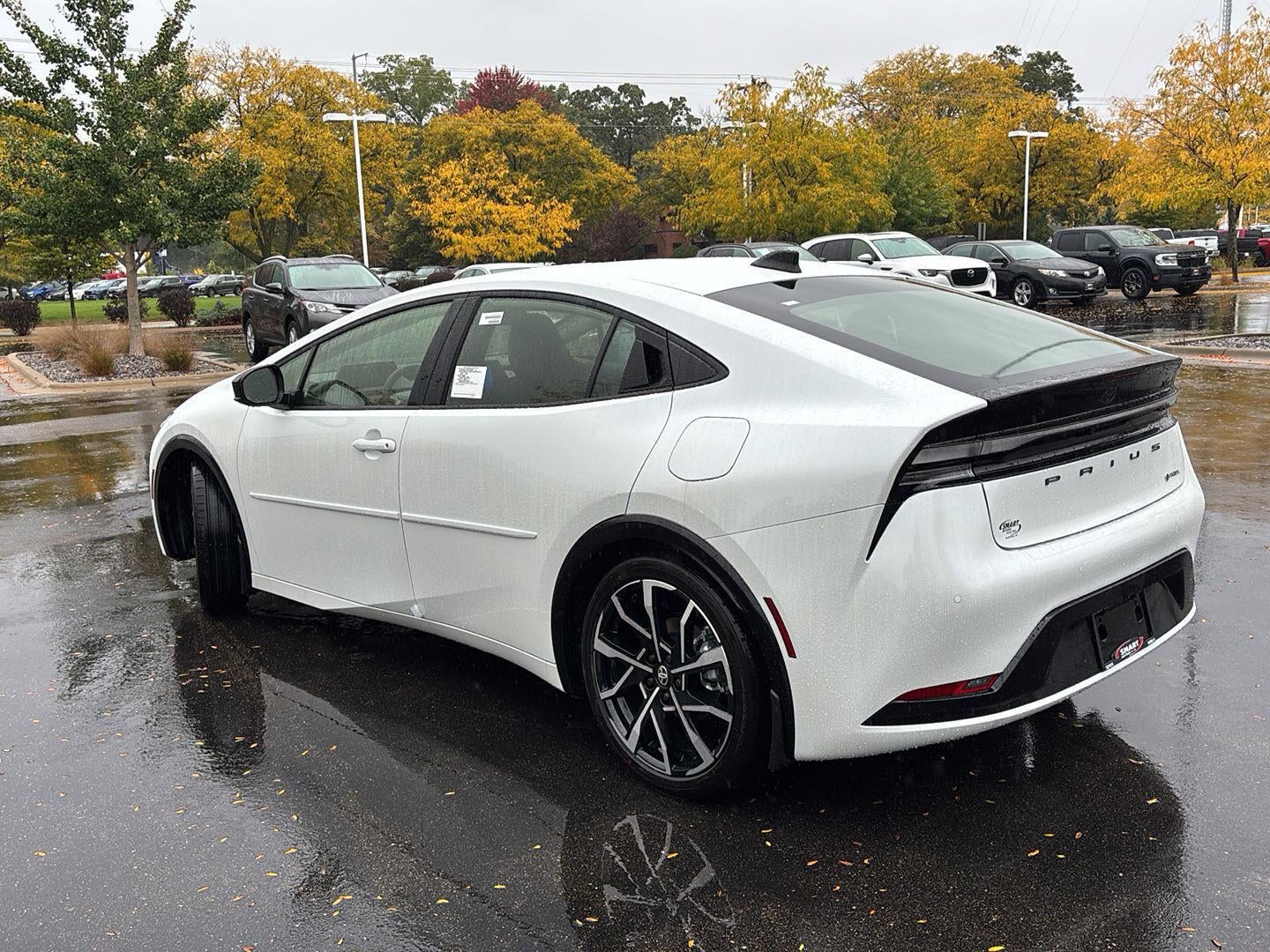 2027 Toyota Prius Plug-in Hybrid XSE