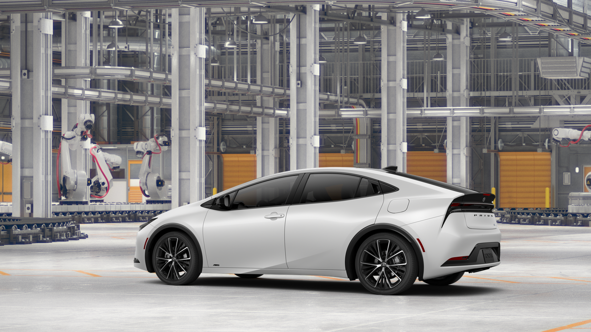 2027 Toyota Prius XLE AWD