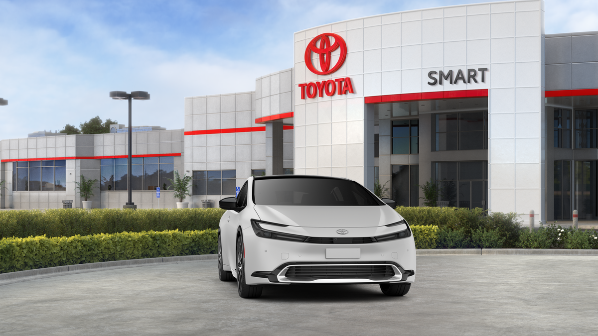 2027 Toyota Prius Limited - Photo 16