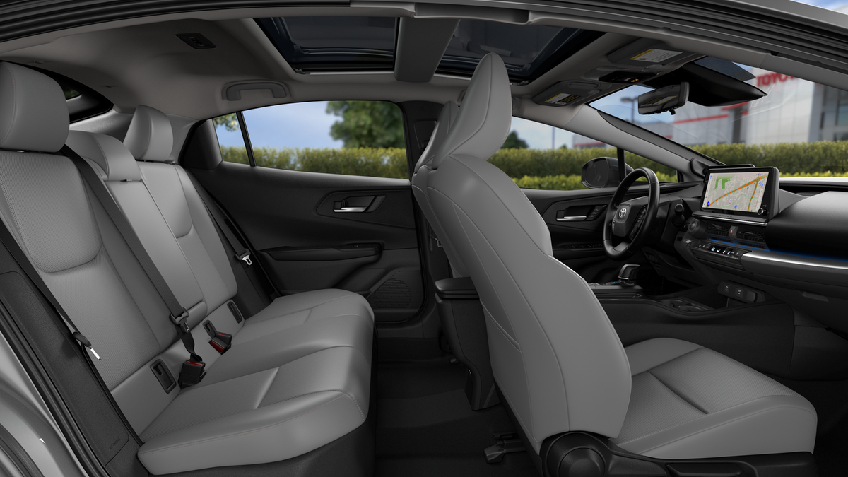 2027 Toyota Prius Limited - Photo 21