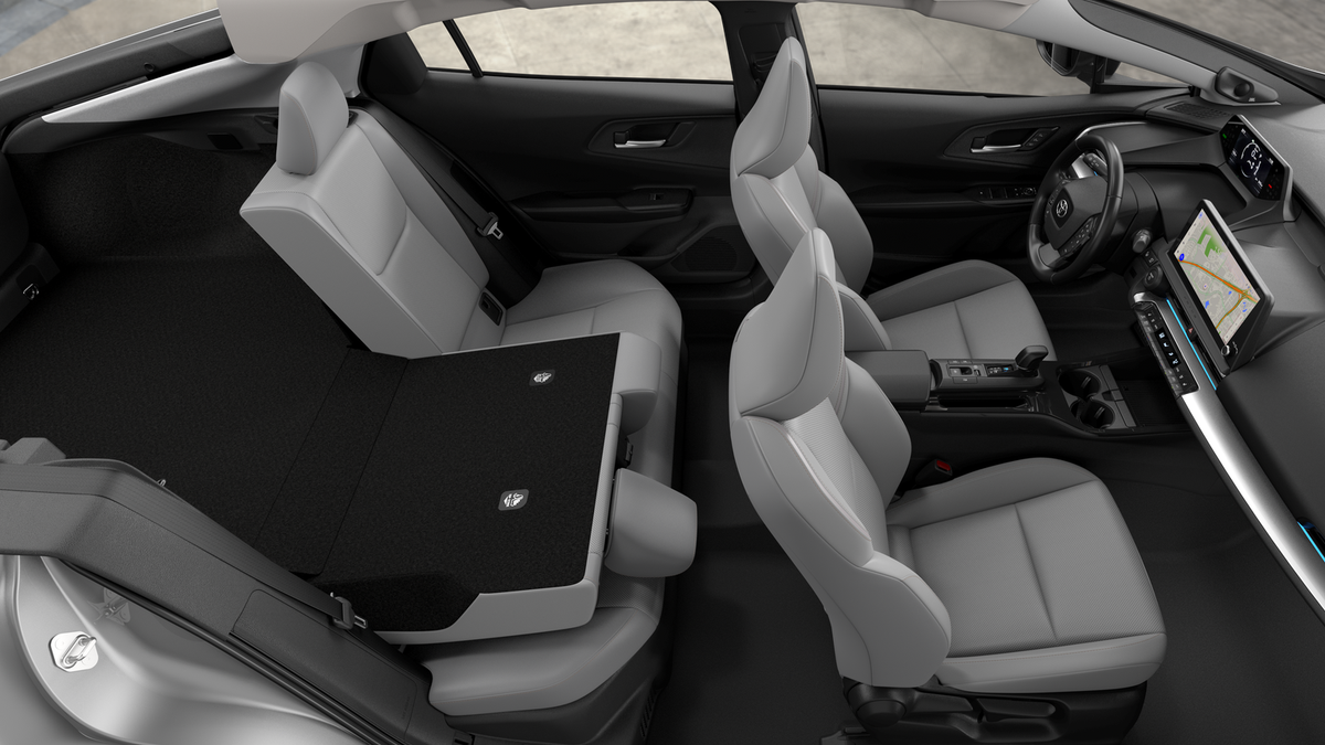 2027 Toyota Prius Limited - Photo 22