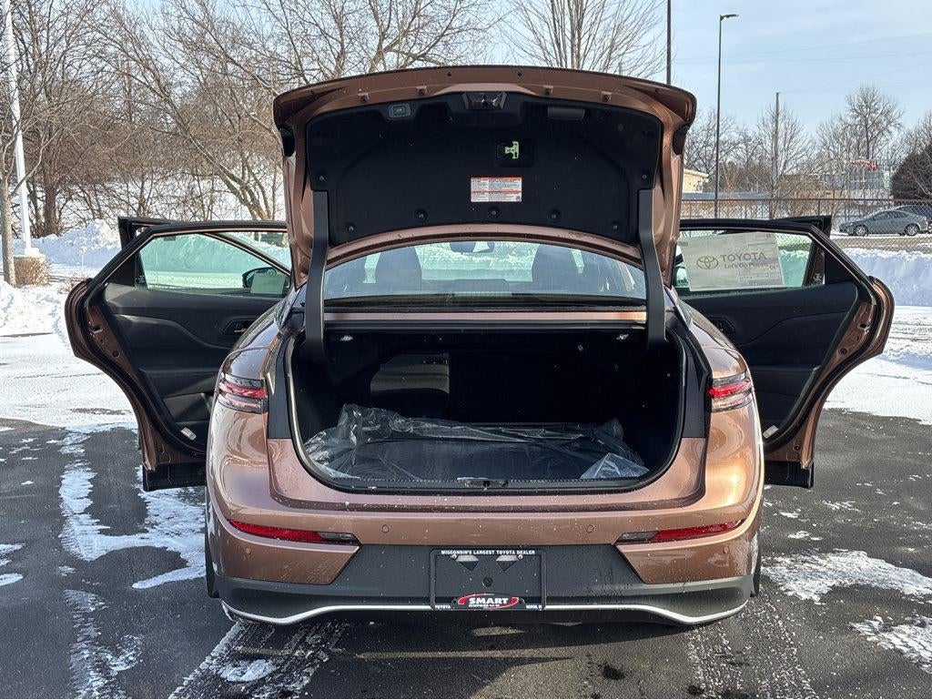 2026 Toyota Toyota Crown Platinum