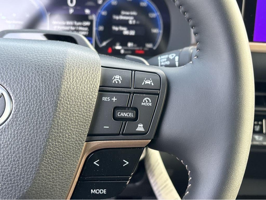 2026 Toyota Toyota Crown Platinum