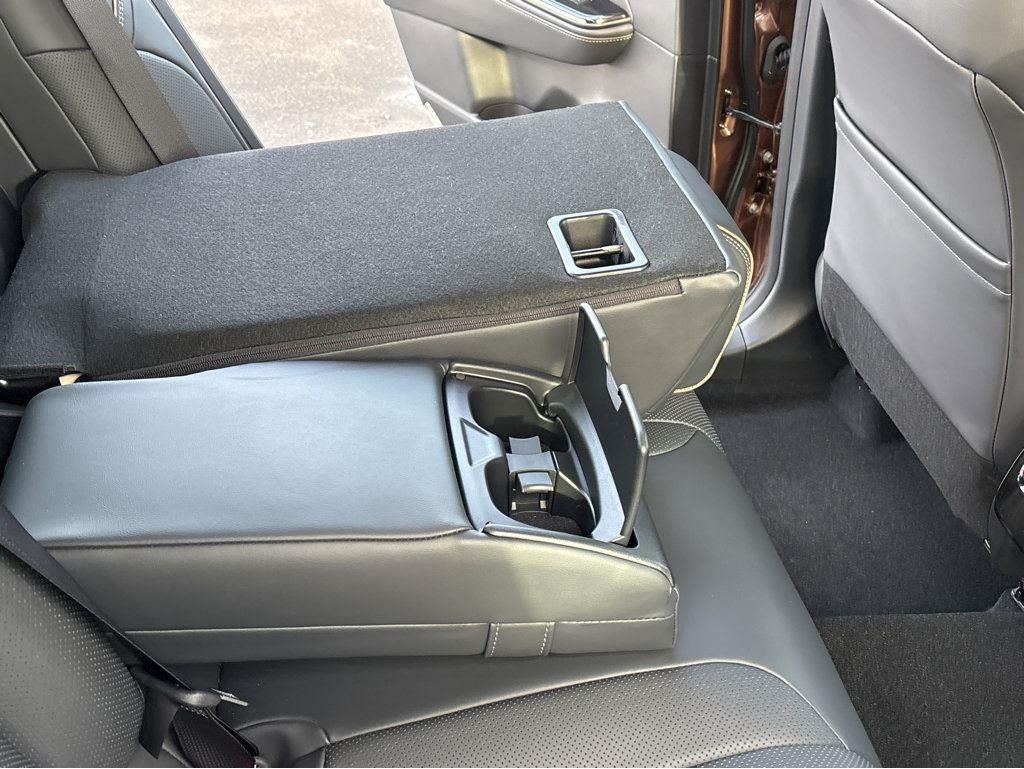 2026 Toyota Toyota Crown Platinum