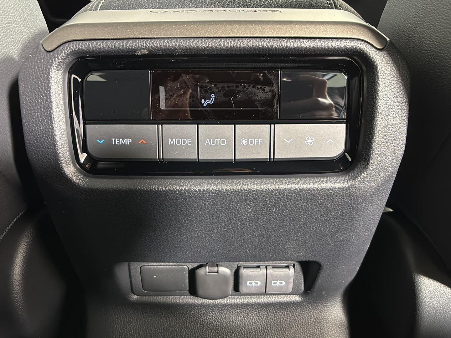 2026 Toyota Land Cruiser BASE