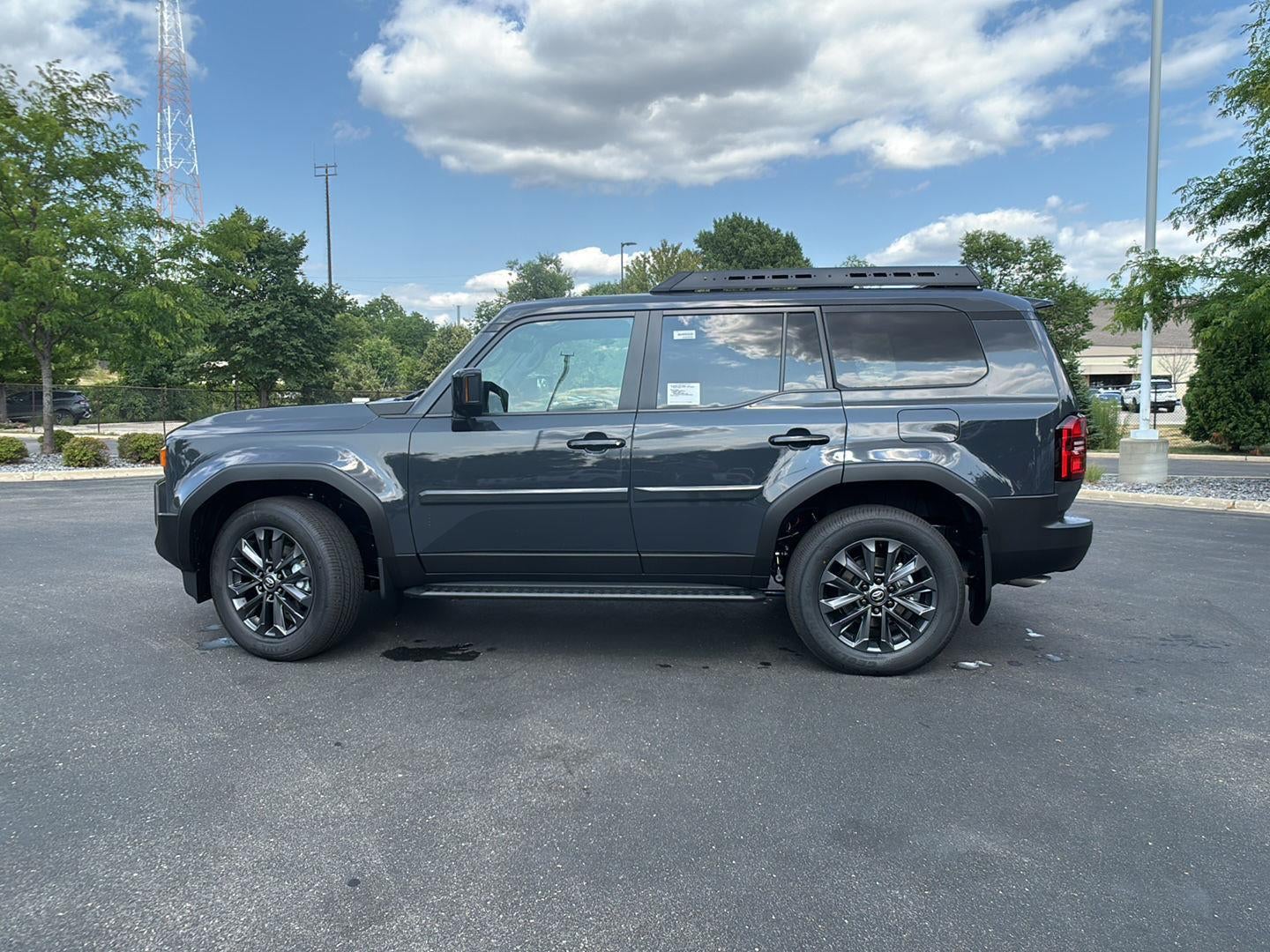 2027 Toyota Land Cruiser Base