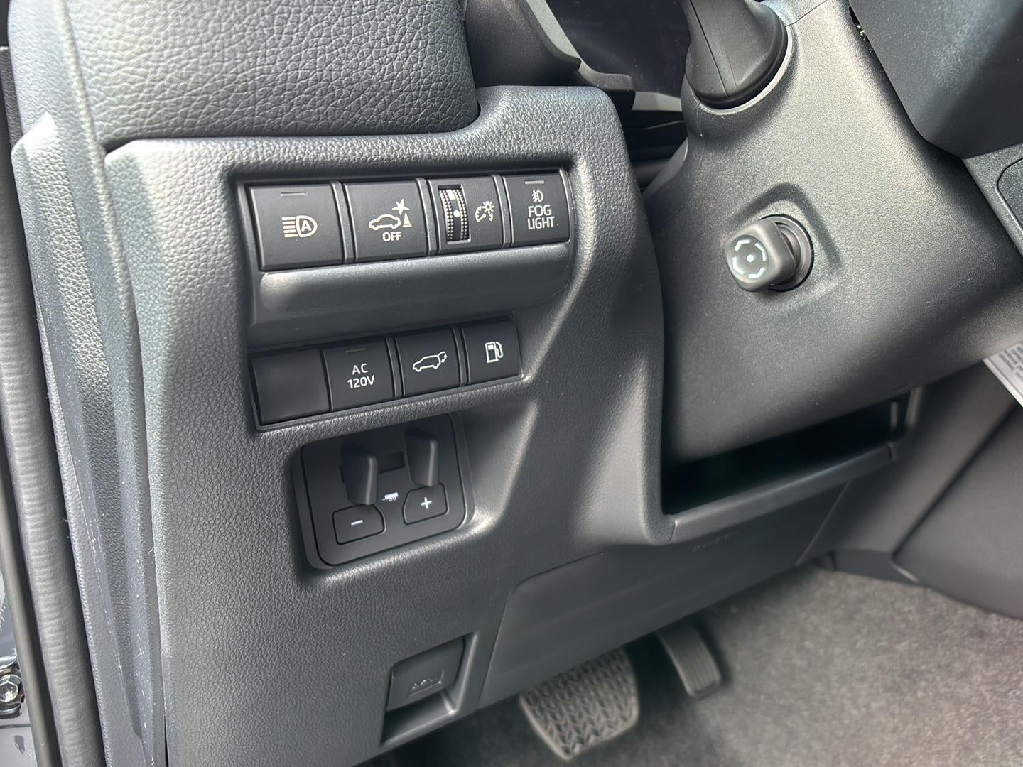 2027 Toyota Land Cruiser Base