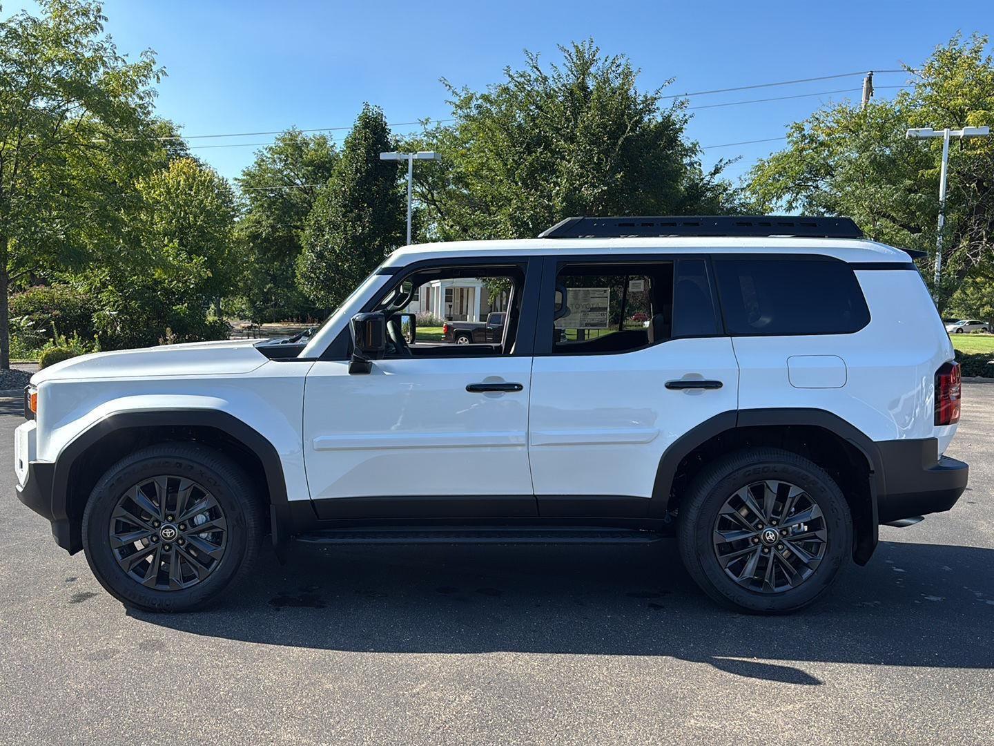 2027 Toyota Land Cruiser Base